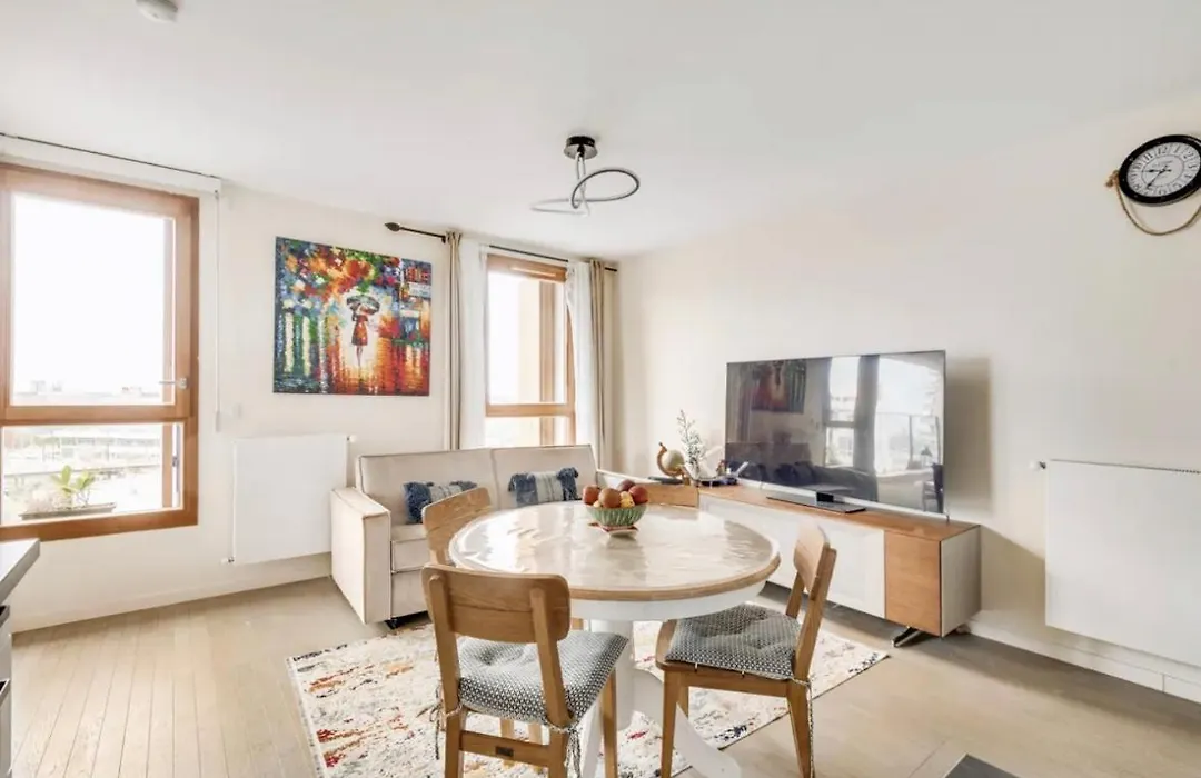 Chic Appartement Sacre Coeur Of Paris With Parking-1